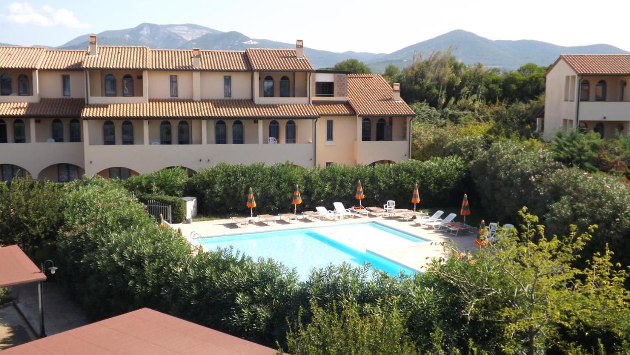 Residenza Dei Cavalleggeri San Vincenzo Exterior photo