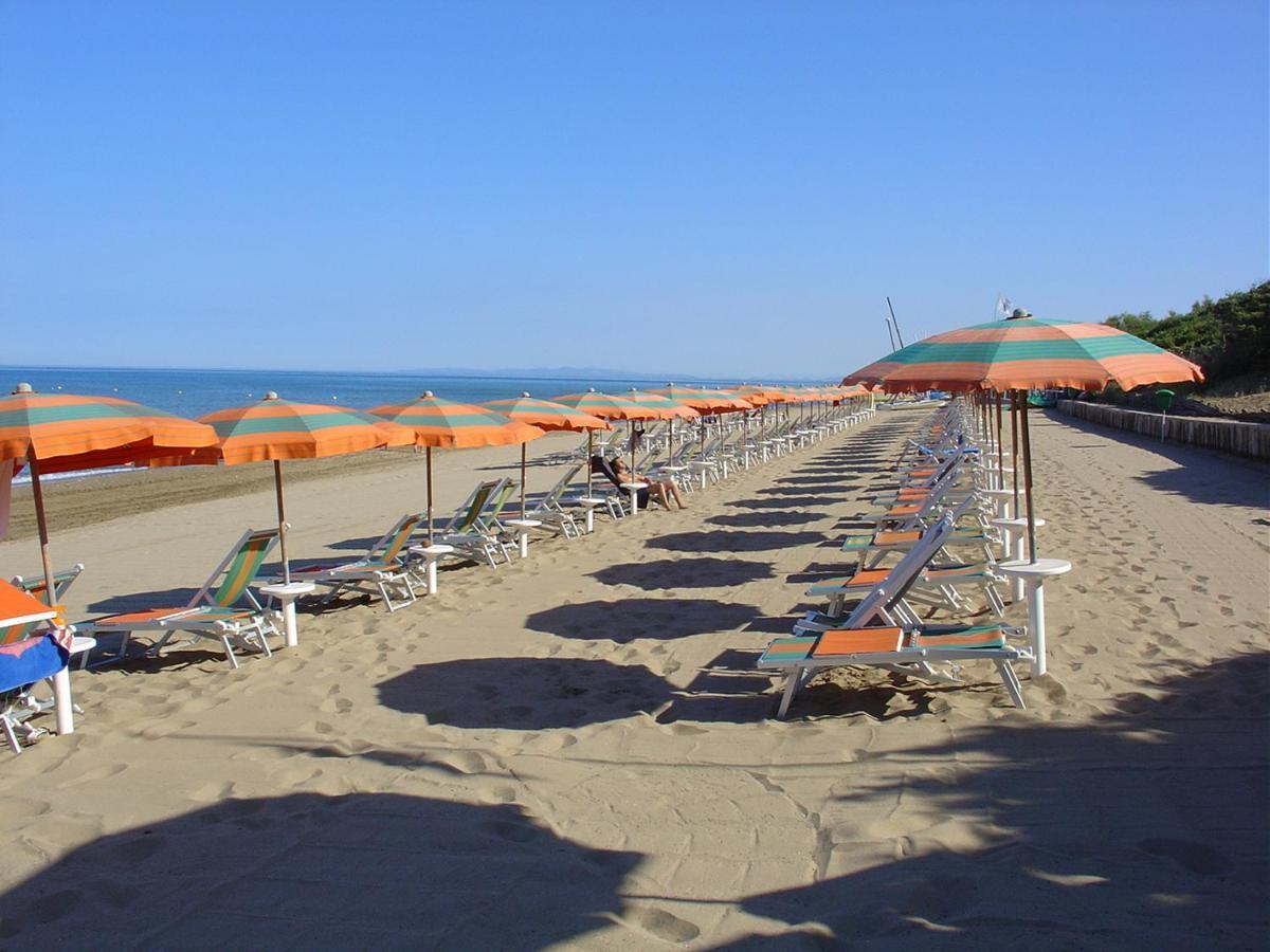 Residenza Dei Cavalleggeri San Vincenzo Exterior photo