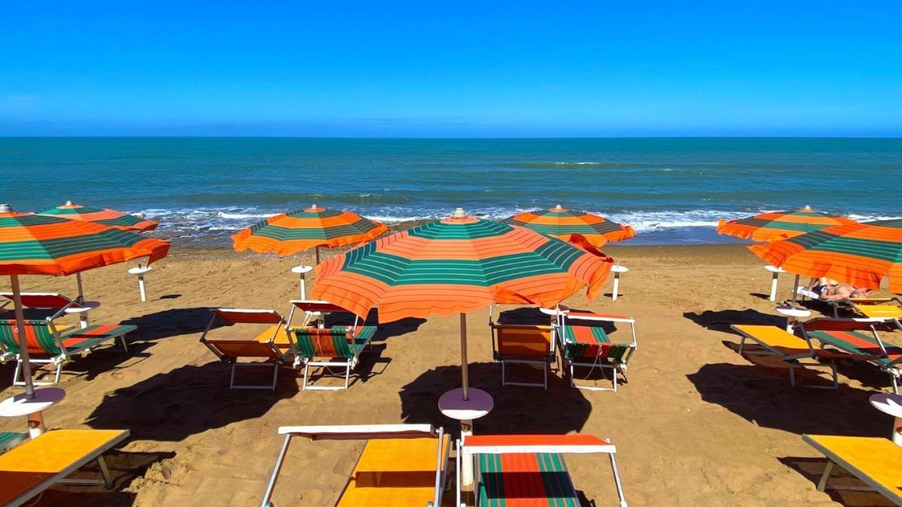 Residenza Dei Cavalleggeri San Vincenzo Exterior photo
