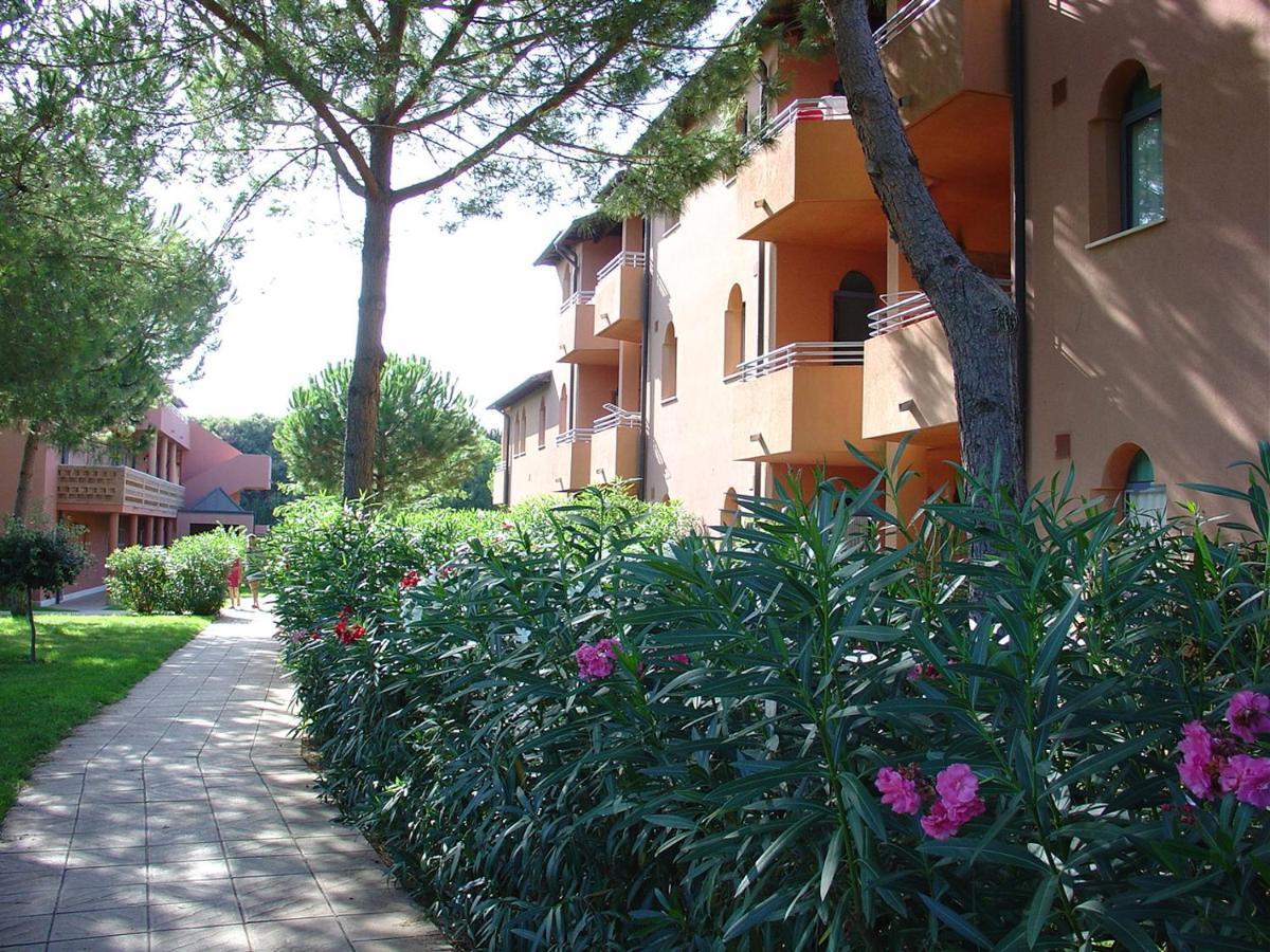 Residenza Dei Cavalleggeri San Vincenzo Exterior photo